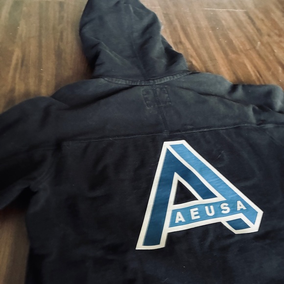 American Eagle Outfitters men’s Black Hoodie - Picture 3 of 8